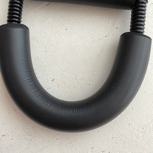 [ Altus Exercise Equipment Forearm Flexor ] - Picture 3 of 5